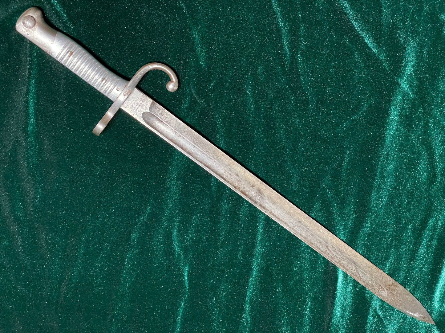 Argentine M1891 bayonet, aluminium grip.