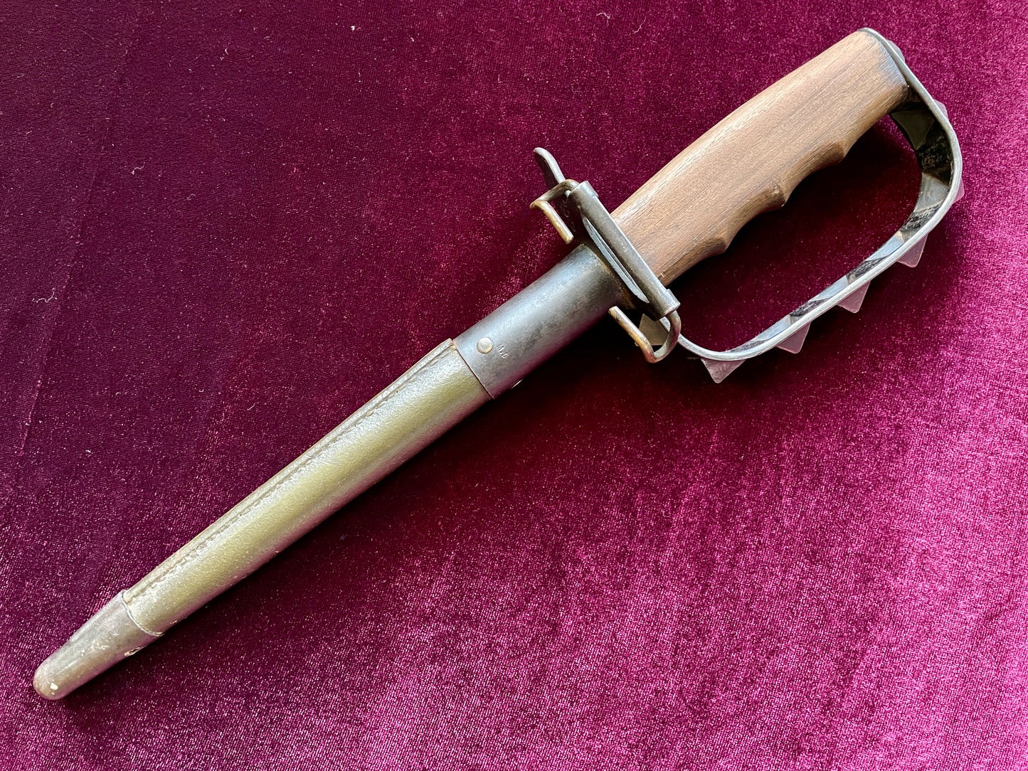 U.S. 1917 L. F. & C. type 2 trench knife with scabbard.