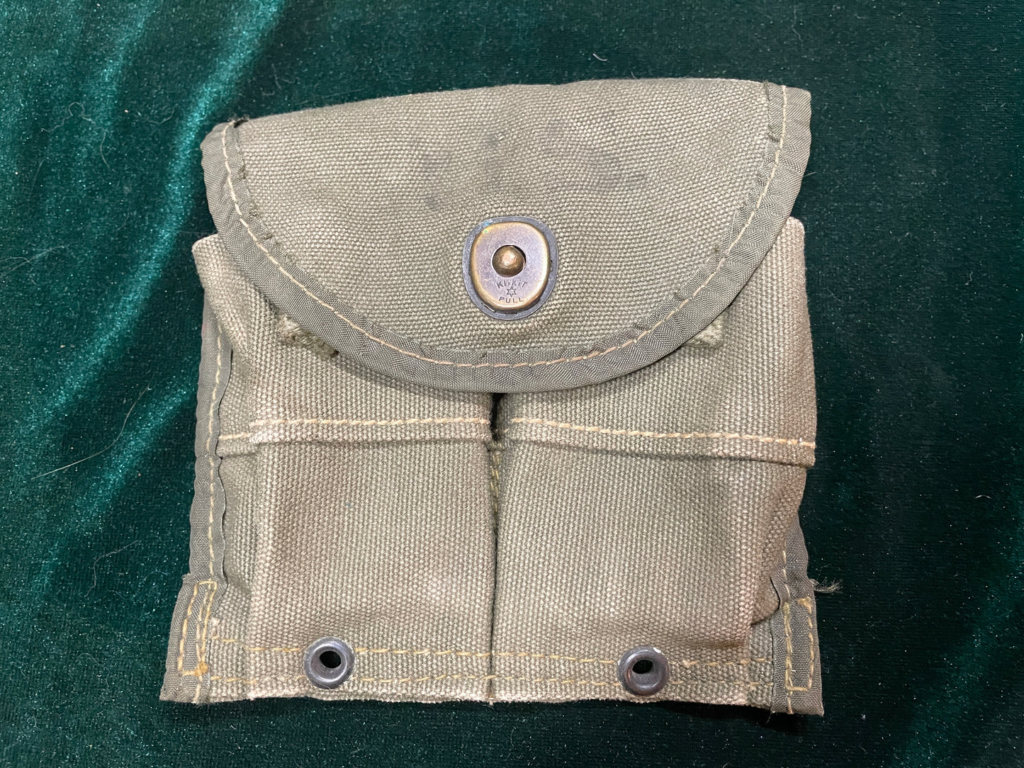 1944 AVERY M1 carbine magazine pouch